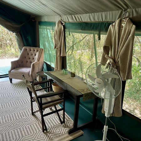 Olkinyei Mara Tented Camp Talek Eksteriør billede
