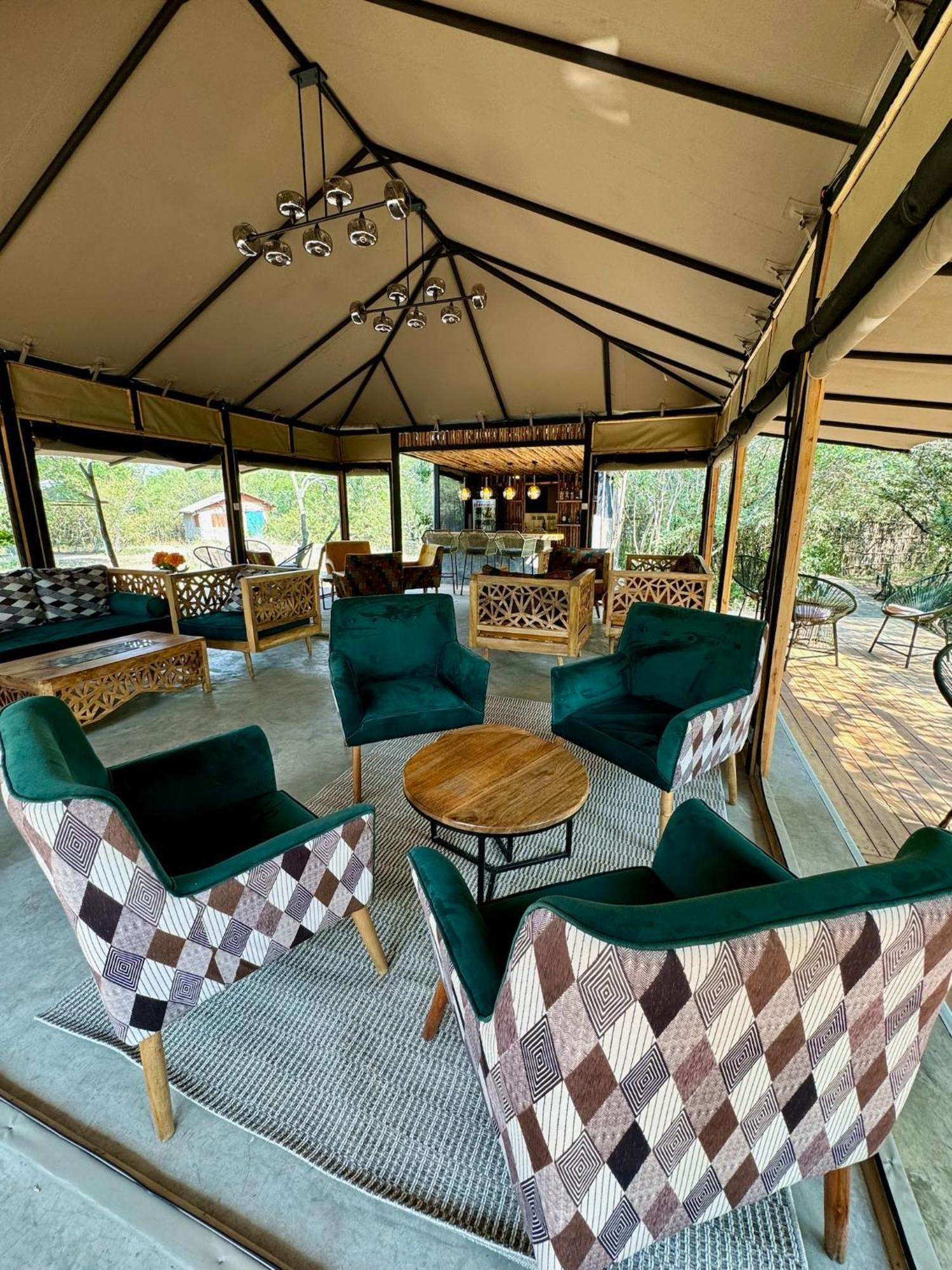 Olkinyei Mara Tented Camp Talek Eksteriør billede
